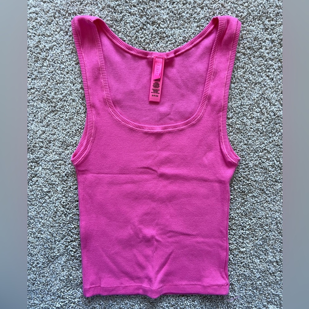 SKIMS Hot Pink Soft Lounge Tank